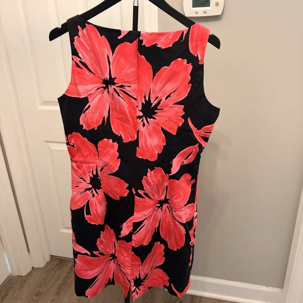 Jones New York Floral Print Sheath Dress Woman's‎ Size 12 Wedding Guest Business